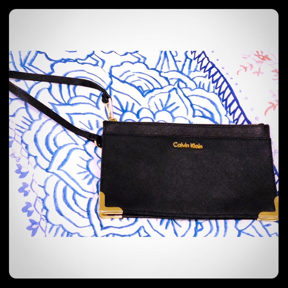 👛CALVIN KLEIN black leather clutch 9.5 x 6” 👛
